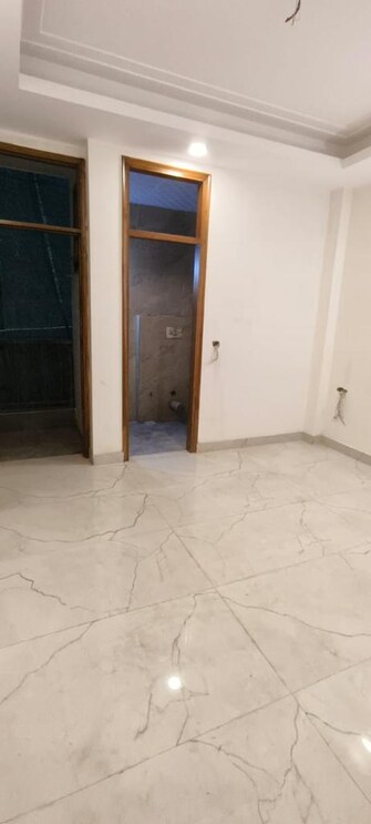 3 BHK Builder Floor For Resale in Manglapuri Delhi  7668176