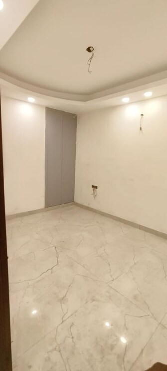 3 BHK Builder Floor For Resale in Manglapuri Delhi  7668176