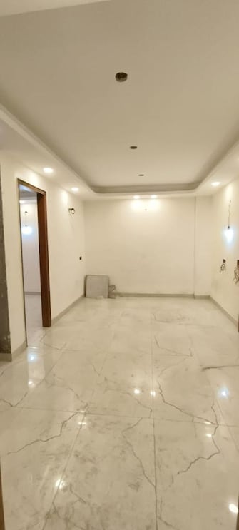 3 BHK Builder Floor For Resale in Manglapuri Delhi  7668176