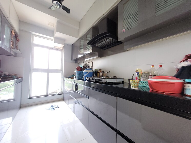 Kitchen, godrej-emerald 2 Bedroom 721 Sq.Ft. Apartment In Ghodbunder Road Thane 7668234