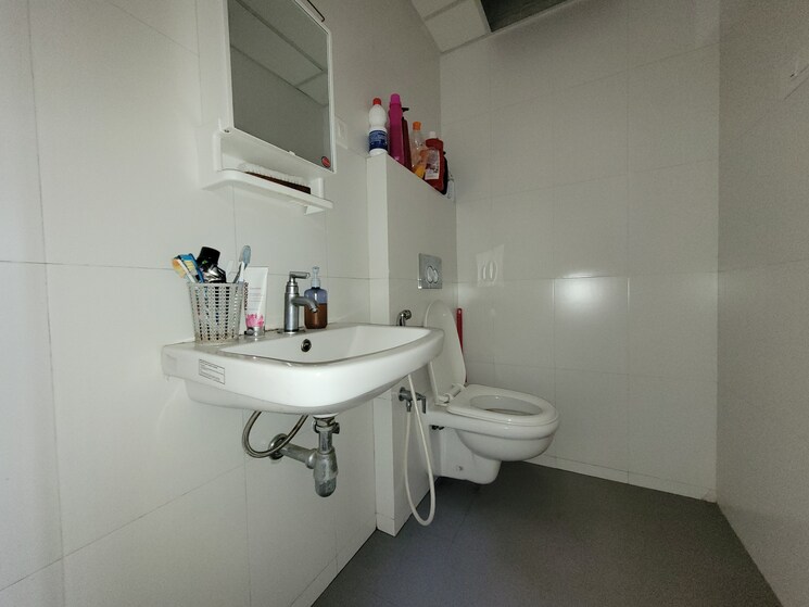 Bathroom, godrej-emerald 2 Bedroom 721 Sq.Ft. Apartment In Ghodbunder Road Thane 7668234