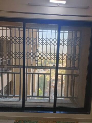 1 BHK Apartment For Sale in Dedhia Platinum Lawns, Ghodbunder Road