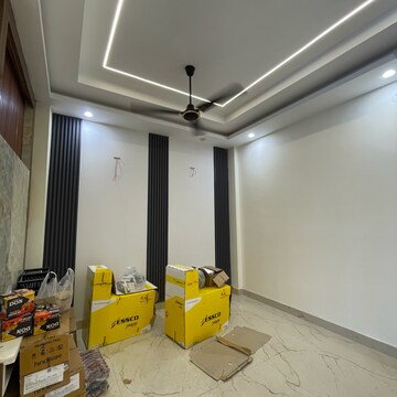 Team Area in 4 BHK Builder Floor at Gms Road – for Sale