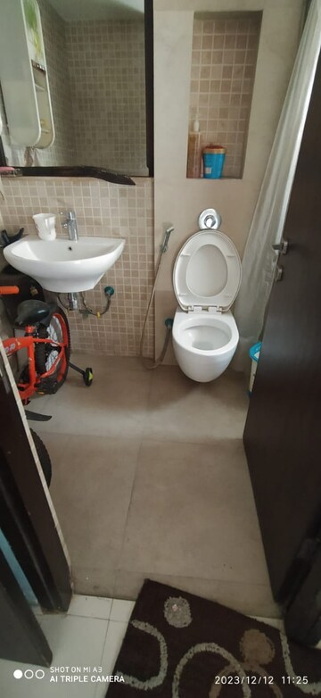 Bathroom in 3 BHK Apartment at Lodha Splendora, Ghodbunder Road – for Sale