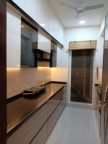 Kitchen in 2.5 BHK Builder Floor at M3M Antalya Hills, Sector 79 – for Sale
