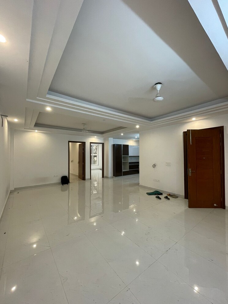 Room, saket 3 Bedroom 1500 Sq.Ft. Apartment In Saket Delhi 7668654