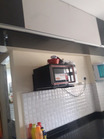 रेसिडेंशियल फ्लैट वर्ग फुट फॉर रेंट इन घोड़बंदर रोड थाने  7668786