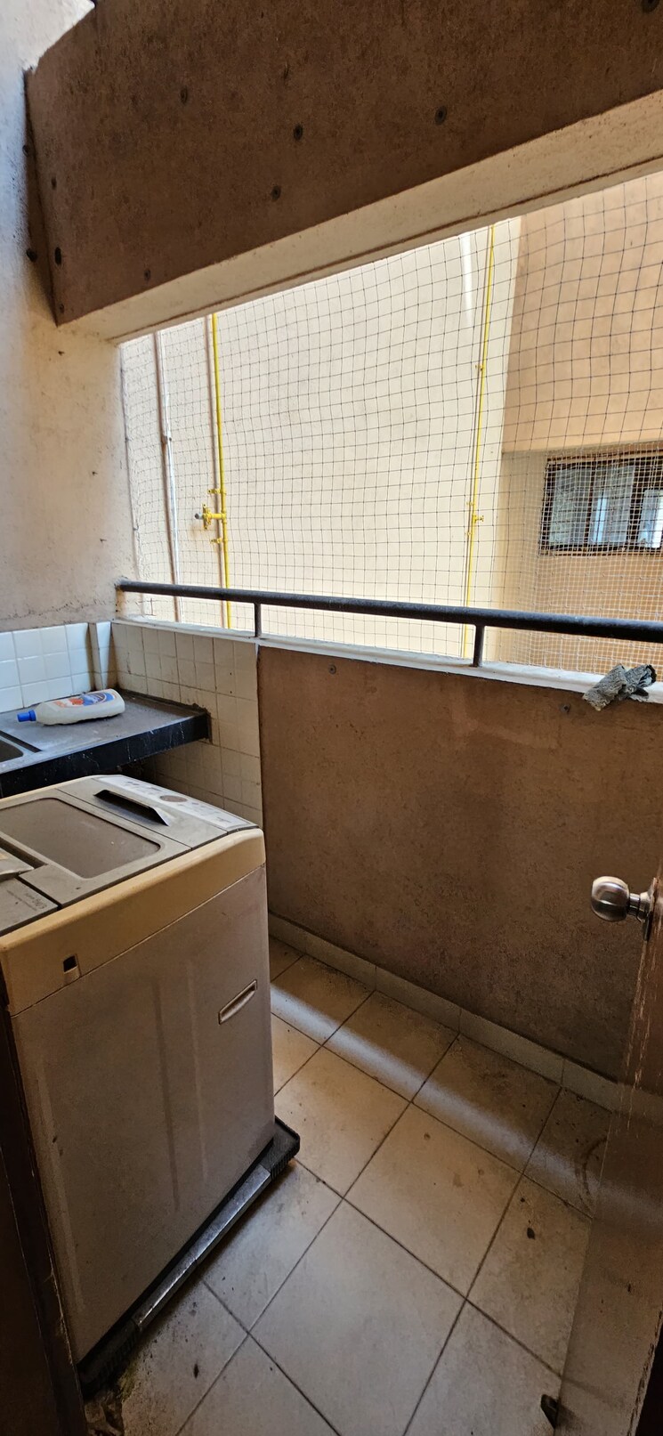 Kitchen, kumar-shantiniketan-phase-1 2 Bedroom 850 Sq.Ft. Apartment In Pashan Pune 7663906