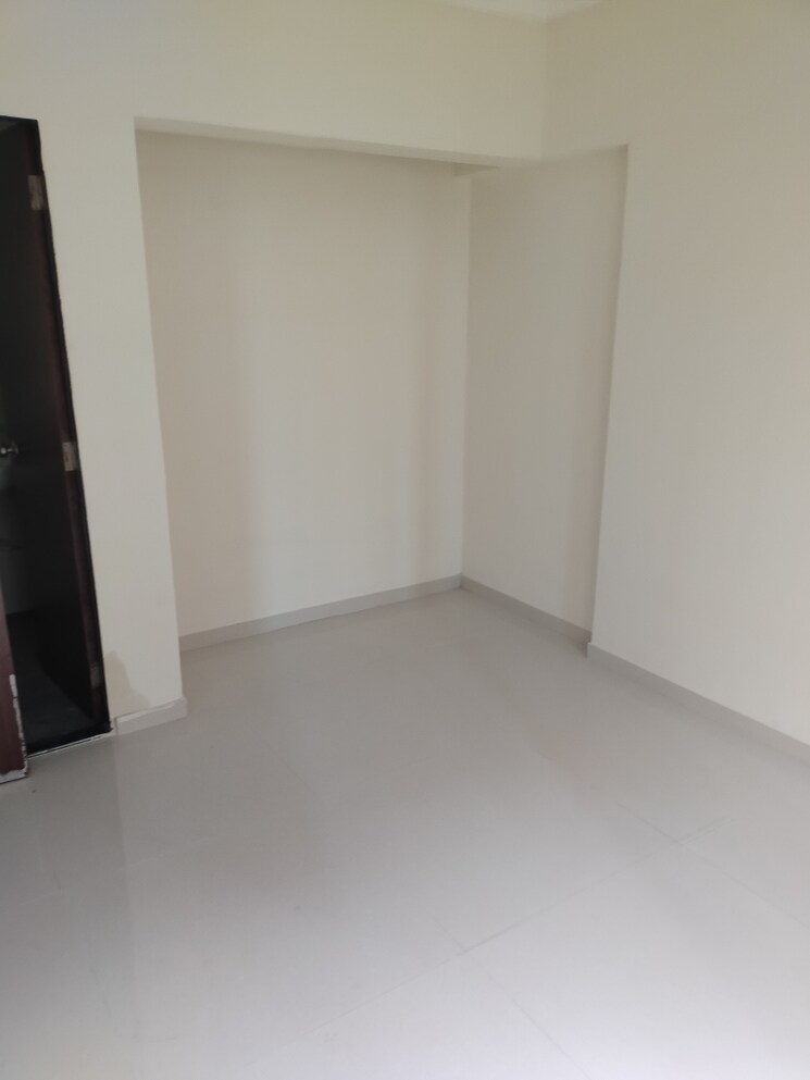 Room, raunak-city-sector-4-d6 1 Bedroom 650 Sq.Ft. Apartment In Kalyan West Thane 7668901