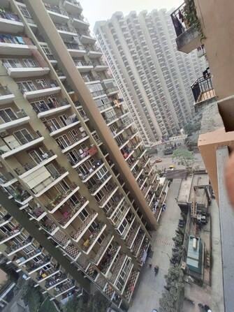 2 BHK Apartment For Resale in Galaxy North Avenue Gaur City 2  Greater Noida  7669003