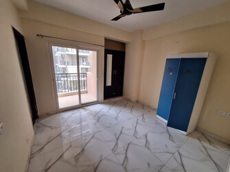 2 BHK Apartment For Resale in Galaxy North Avenue Gaur City 2  Greater Noida  7669003