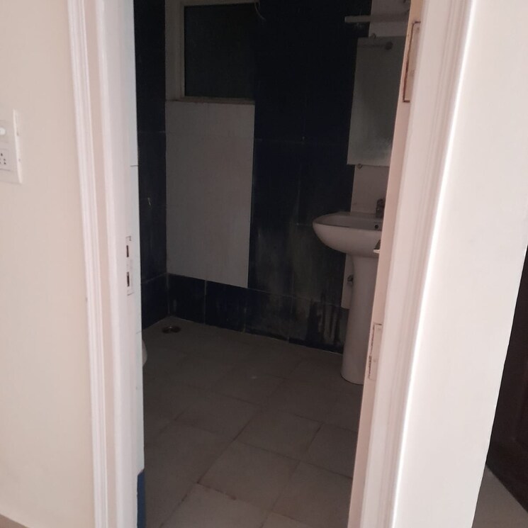 Bathroom, supertech-oxford-square 2 Bedroom 1067 Sq.Ft. Apartment In Panchsheel Green Greater Noida 7669085
