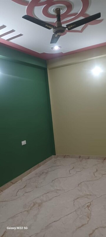 Room in 2 BHK Independent House at Wazirganj – for Rent