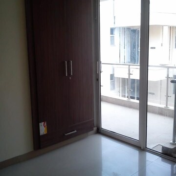 Room in 4 BHK Apartment at DLF New Town Heights I, Sector 90 – for Sale