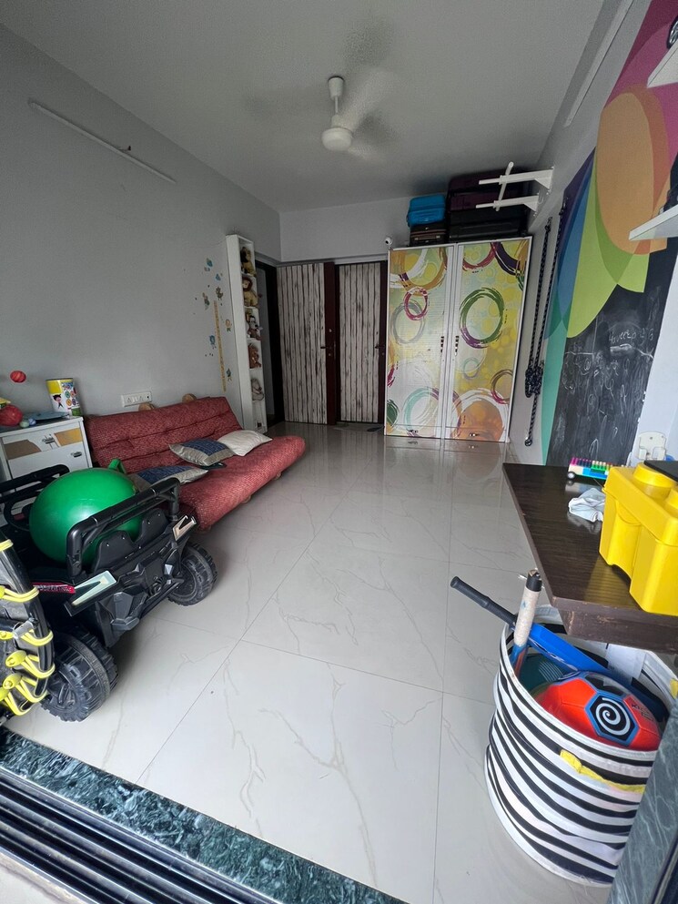 Master Bedroom, tilak-nagar-building 3 Bedroom 950 Sq.Ft. Apartment In Tilak Nagar Mumbai 7669207