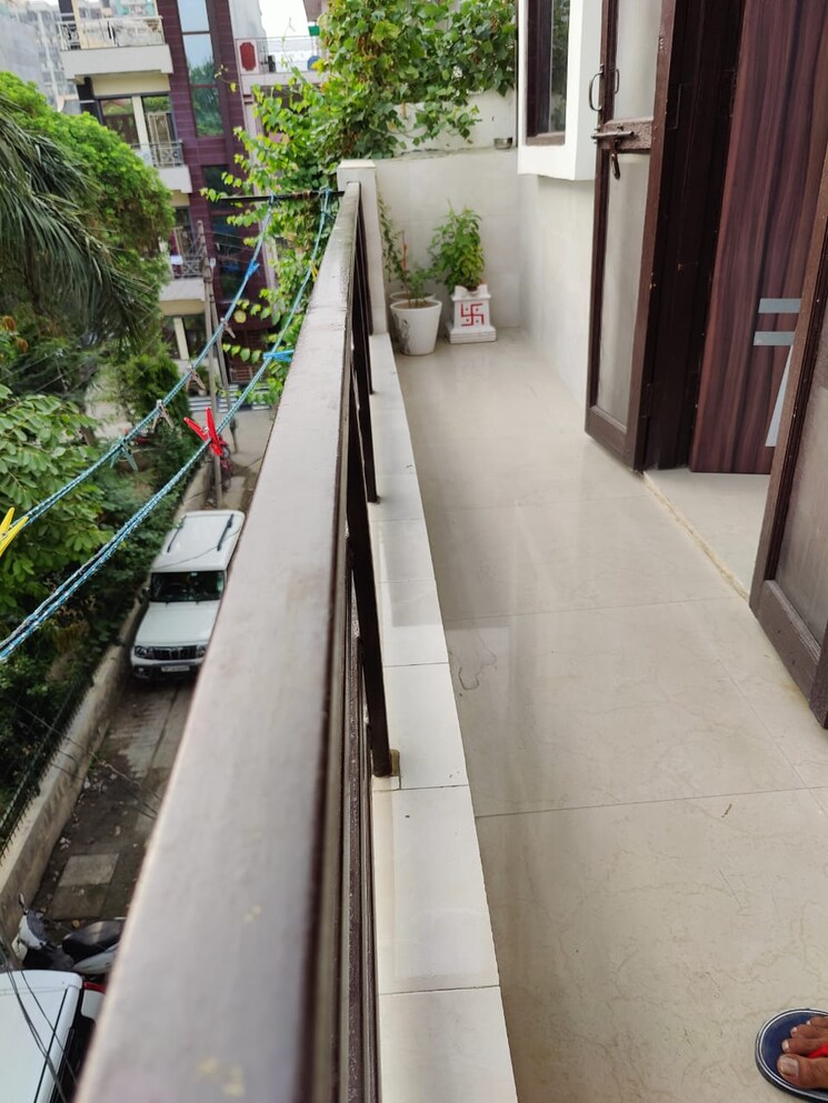 Balcony, vasundhara sector 5 2 Bedroom 750 Sq.Ft. Builder Floor In Vasundhara Sector 5 Ghaziabad 7669224