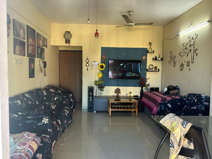 Living Room, lodha-amara 3 Bedroom 950 Sq.Ft. Apartment In Kolshet Road Thane 7669263