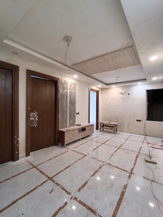 2 BHK Builder Floor For Resale in Sector 107 Noida  7669408