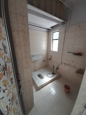 Bathroom in 2 BHK Apartment at Kausar Baugh – for Rent