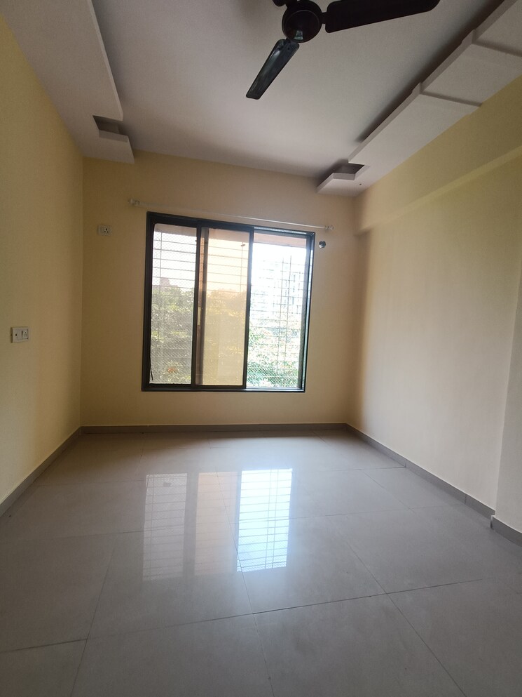 Living Room, goyal-plaza-mira-bhayandar 2 Bedroom 800 Sq.Ft. Apartment In Mira Road Thane 7669513