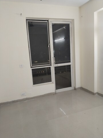 Room in 3.5 BHK Apartment at Satya The Hermitage, Sector 103 – for Sale