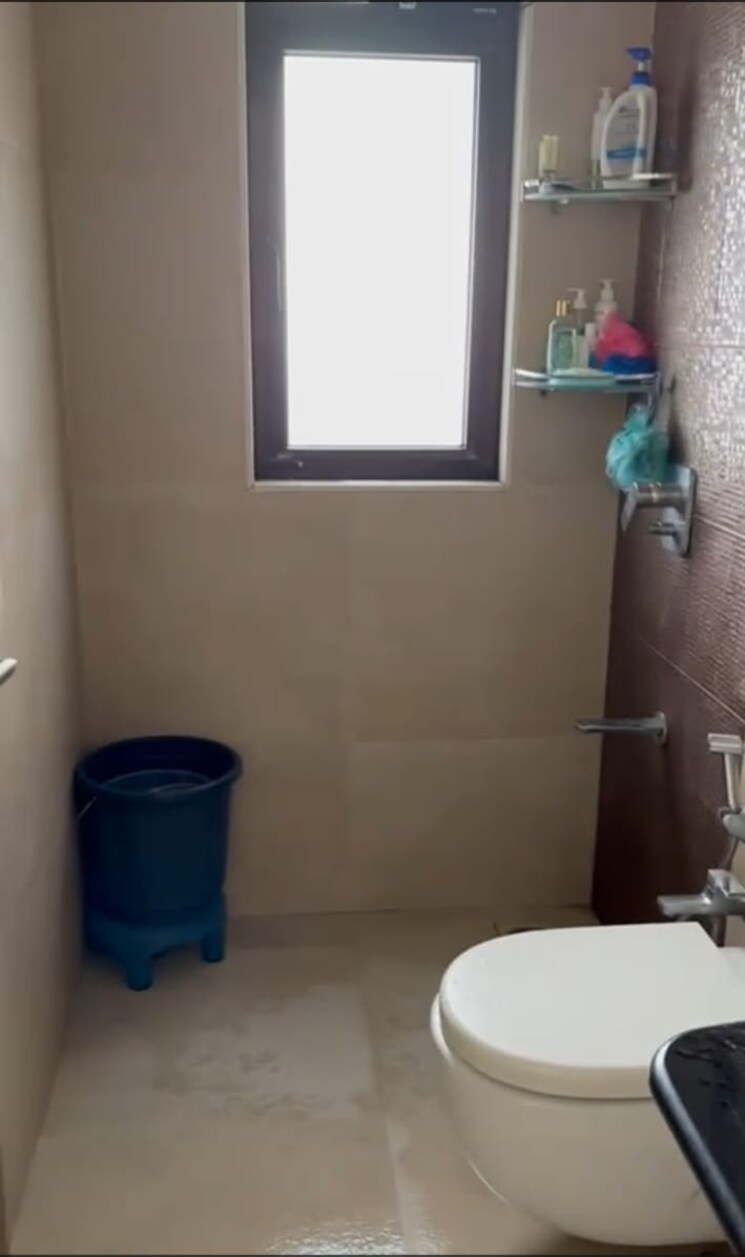 Bathroom, kanakia-hollywood 2 Bedroom 728 Sq.Ft. Apartment In Versova Mumbai 7669641