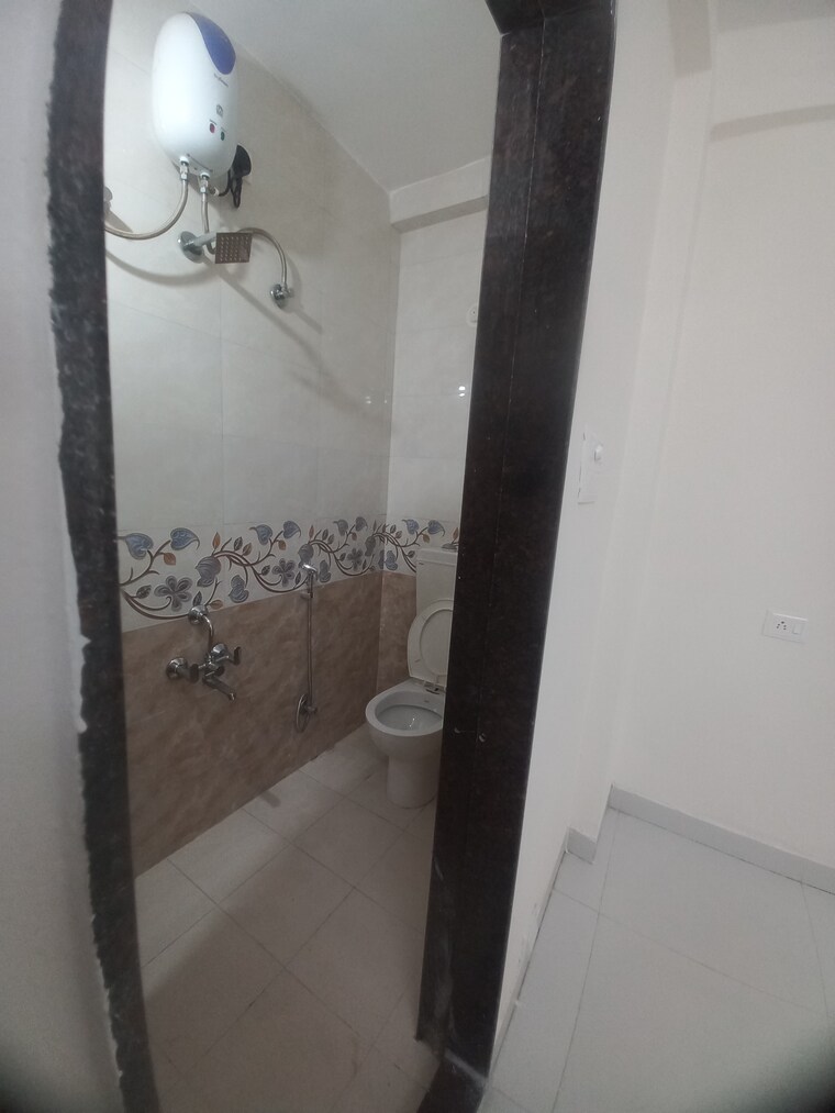 Bathroom, wanowrie 2 Bedroom 900 Sq.Ft. Apartment In Wanowrie Pune 7669729