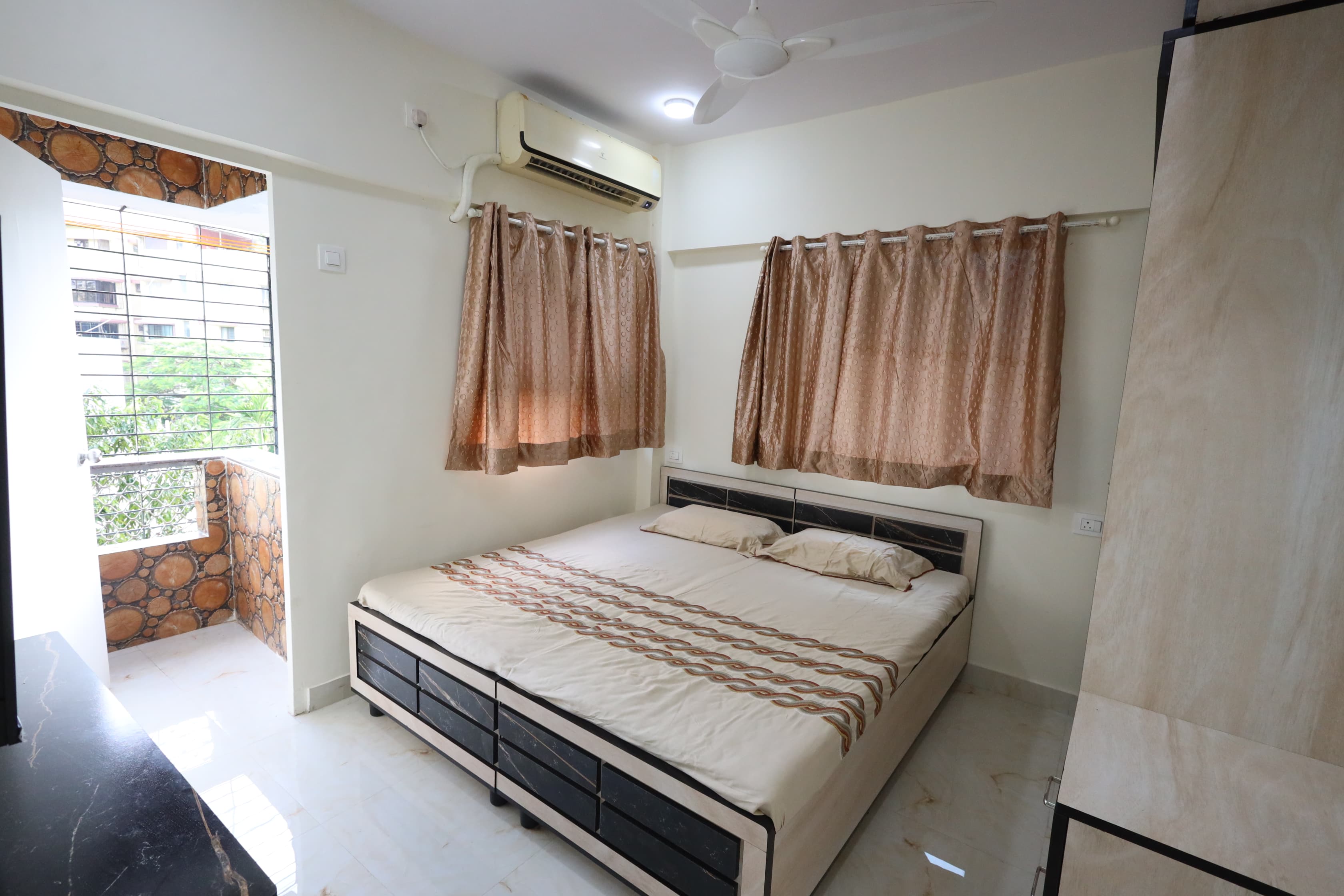 2 BHK Apartment For Rent in Green Crest Apartment Andheri West Mumbai  7669910