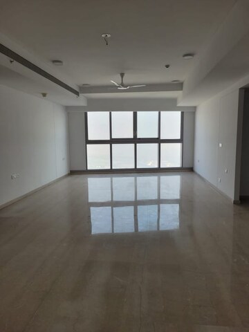 Room in 3 BHK Apartment at Bombay Realty One ICC, Dadar East – for Sale