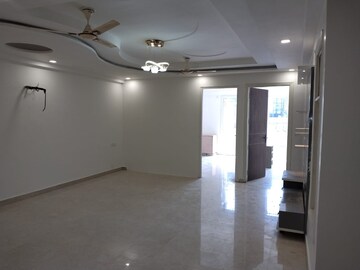 Building Lobby in 3 BHK Builder Floor at Chattarpur – for Sale
