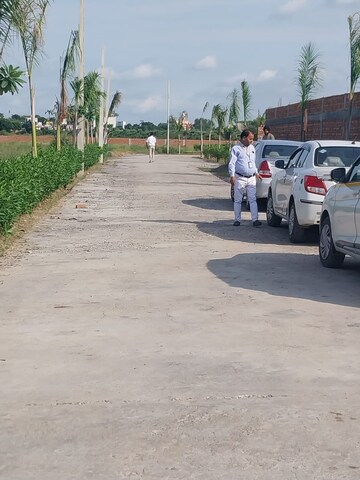  Plot – Exterior View View at Roza Jalalpur - for Sale