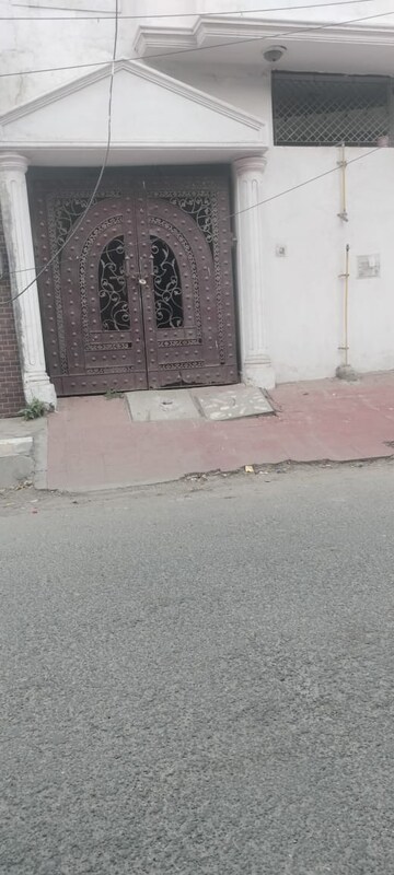  Plot – Exterior View View at Roza Jalalpur - for Sale
