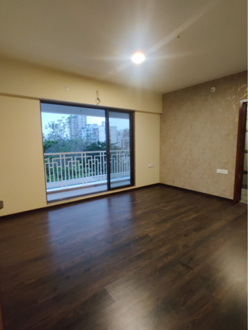 Room in 3 BHK Apartment at Platinum Parksyde, Kharghar Sector 35g – for Sale