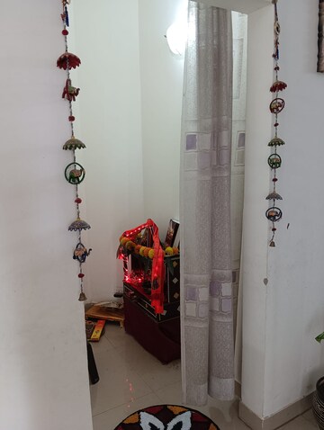Bathroom in 3.5 BHK Apartment at Mapsko Royale Ville, Sector 82 – for Sale