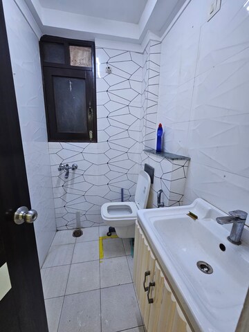 Bathroom in 5 BHK Apartment at Sector 18, Dwarka – for Sale