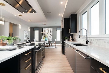 Kitchen in 2 BHK Apartment at Lokhandwala Township Kandivali – for Sale