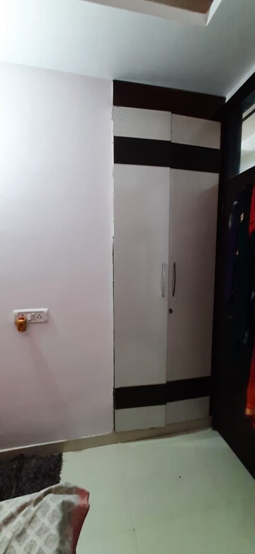 Furnished Amenities in 2 BHK Builder Floor at Sapphire Tower, Sector 104 – for Sale