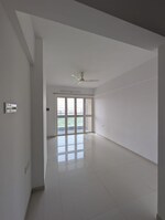 2 BHK 1000 Sq.Ft. Apartment in Kohinoor Reina