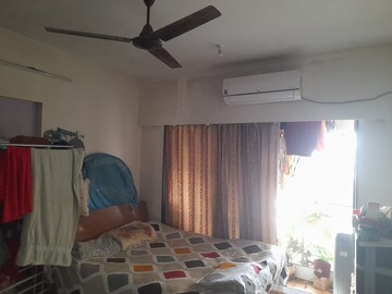 Bedroom in 2 BHK Apartment at Mayfair Meridian Andheri, Andheri West – for Rent