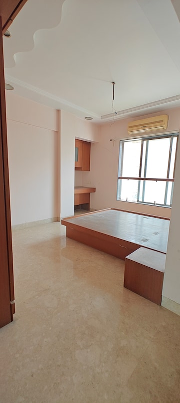 Room in 3 BHK Penthouse at Nirlac Solitaire Tower, Manpada – for Sale