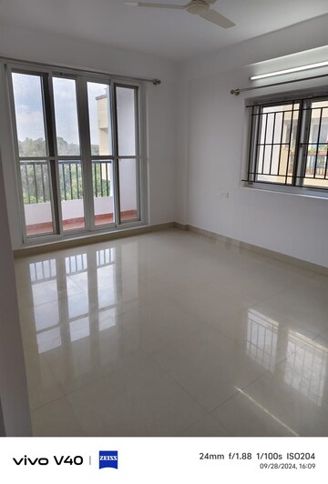 Room in 3 BHK Apartment at Sobha Athena, Thanisandra – for Sale