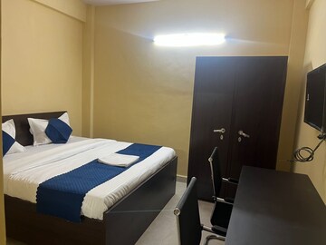 Room in  Pg at Sector 58 – for Rent
