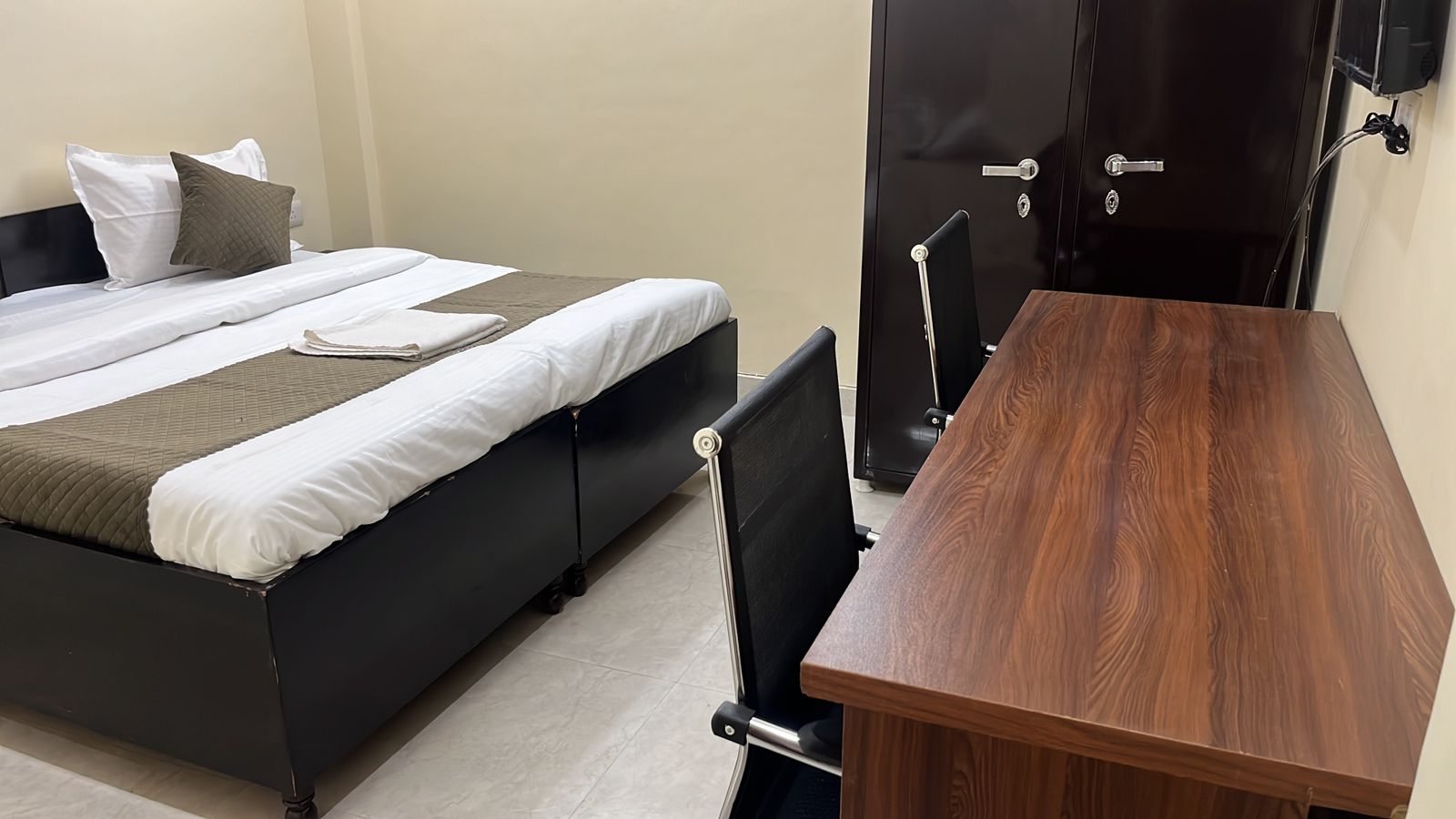 Pg For Rent in Housitize Pg 