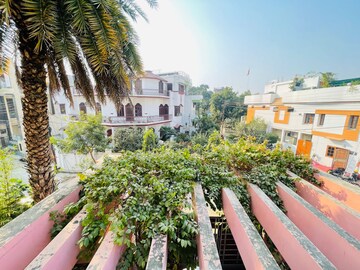 6+ BHK Villa – Exterior View View at Gomti Nagar - for Sale