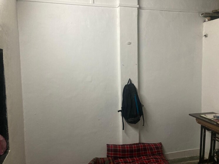 Other, sakinaka 90 feet road 1.5 Bedroom 470 Sq.Ft. Independent House In Sakinaka 90 Feet Road Mumbai 7672087