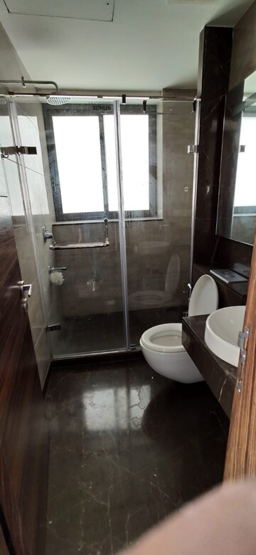 Bathroom in 5 BHK Apartment at M3M Golf Estate, Sector 65 – for Rent
