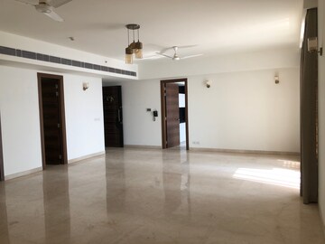 Building Lobby in 4 BHK Apartment at M3M Golf Estate, Sector 65 – for Rent