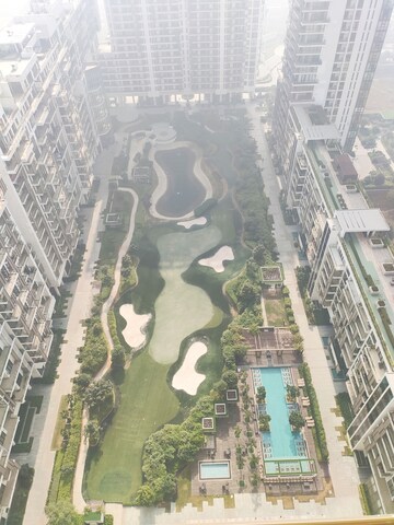 Master Plan in 4 BHK Apartment at M3M Golf Estate, Sector 65 – for Rent