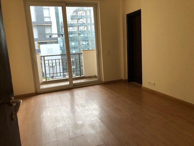 Room, emaar-the-palm-springs 5 Bedroom 4600 Sq.Ft. Apartment In Sector 54 Gurgaon 7672154