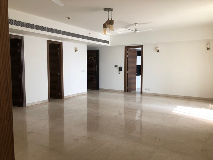 Room, m3m-golf-estate 3 Bedroom 3950 Sq.Ft. Apartment In Sector 65 Gurgaon 7672160